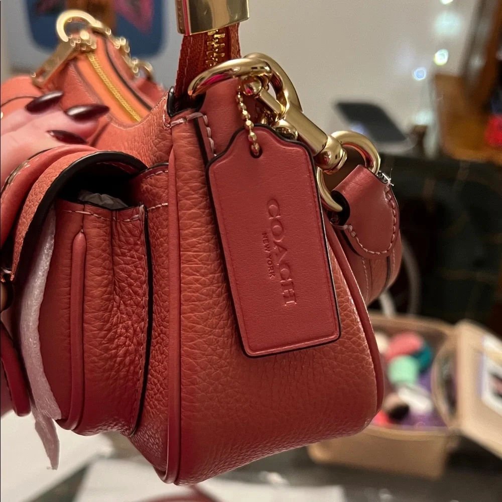 Coach Ashton Burnt Coral Shoulder Bag NWT - Picture 2 of 8